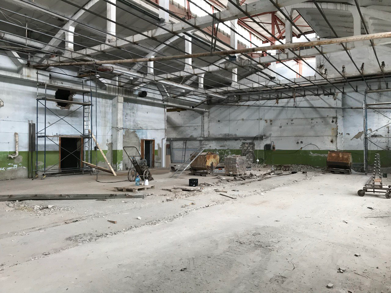 Construcții industriale